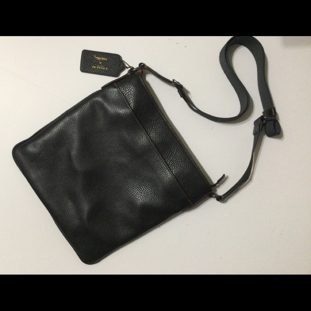 NWT Coach by Keith Haring Leather Messenger Bag - Picture 2 of 9
